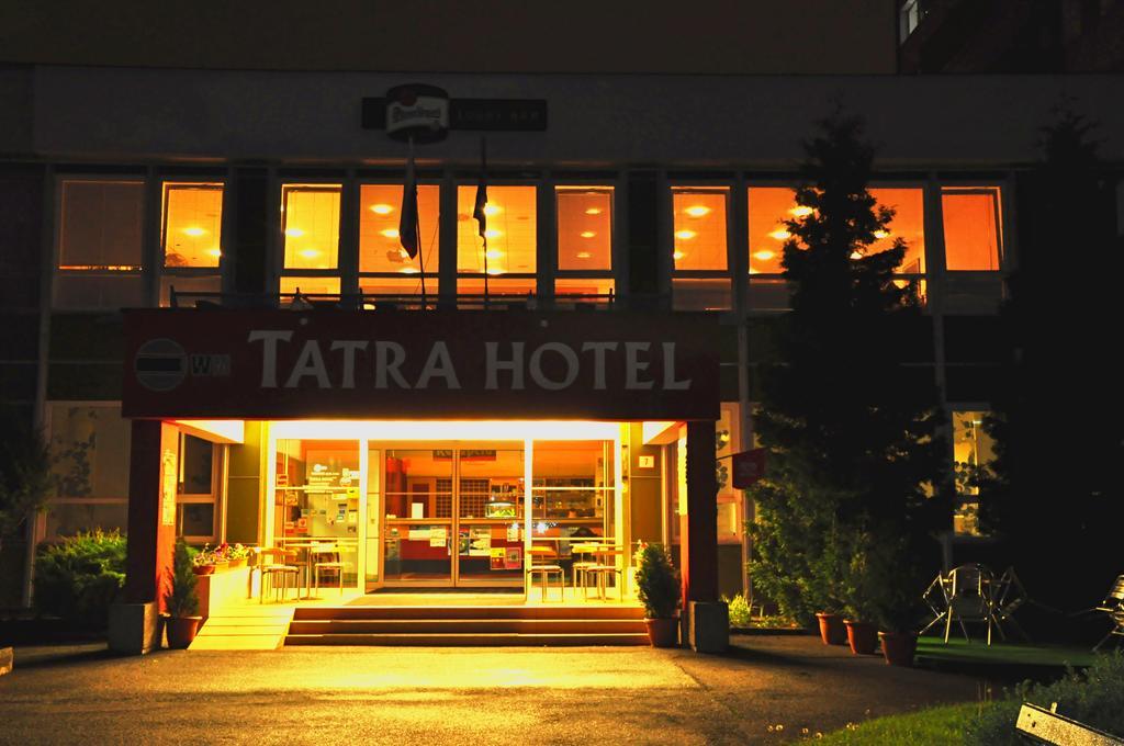 Tatra Hotel Попрад Екстериор снимка