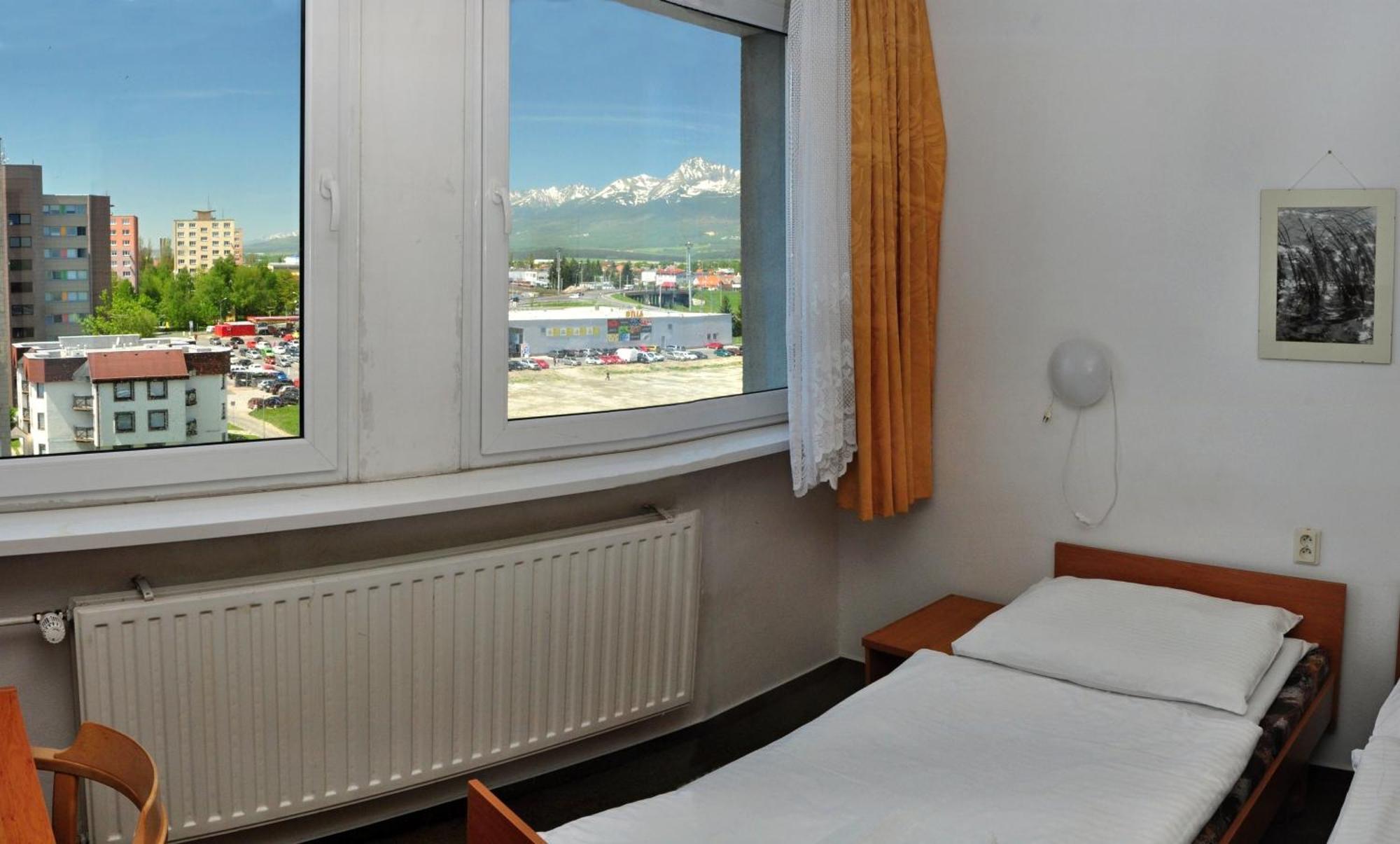 Tatra Hotel Попрад Стая снимка
