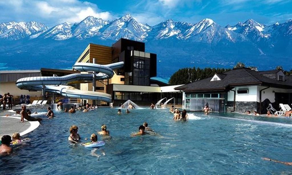 Tatra Hotel Попрад Екстериор снимка